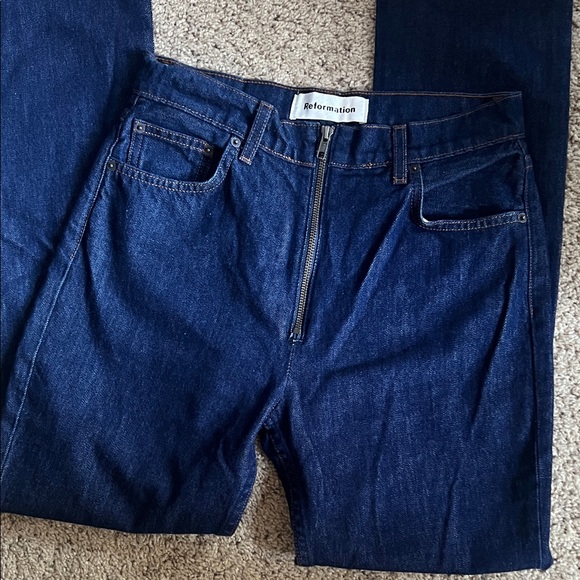 Reformation Full-Zip Brooke Jeans in Volta Wash - Picture 2 of 7